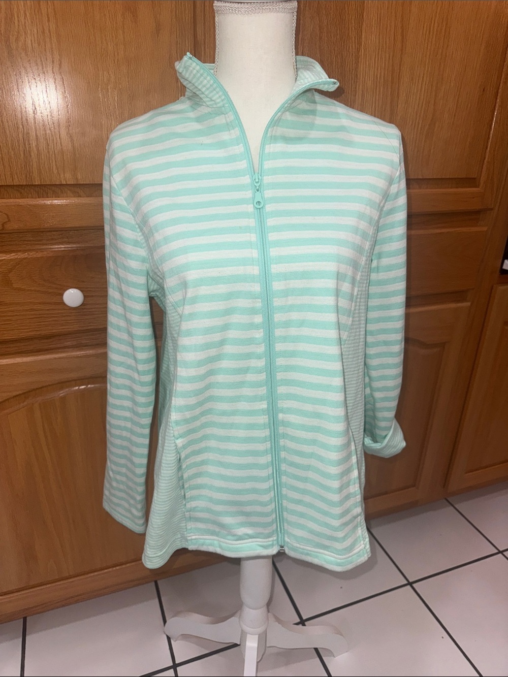 Croft & Barrow Mint Green Striped Zip Front Jacket/Cardigan Roll tab Sleeve sz M